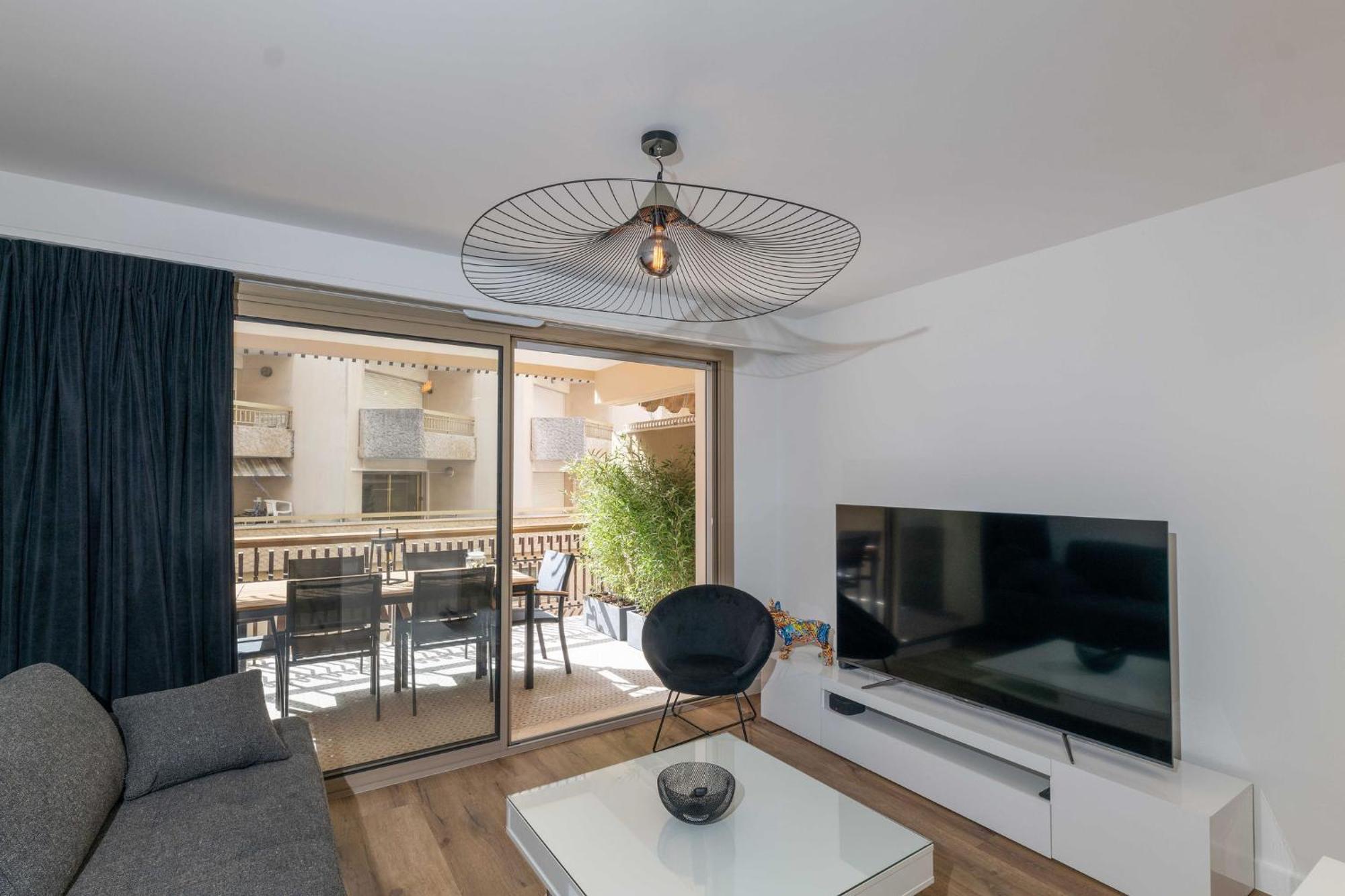 Somptueux Appartement 20M Plages Avec Vue Mer أنتيب المظهر الخارجي الصورة